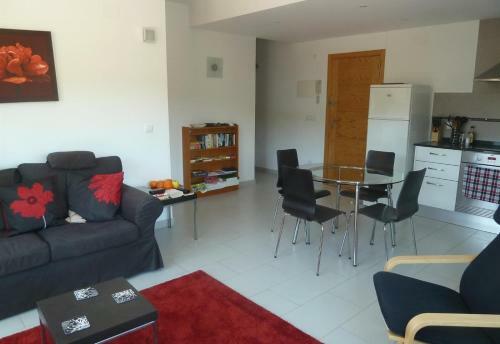 2 Bed Apartment In Central Moraira