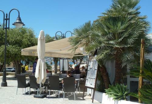 2 Bed Apartment In Central Moraira