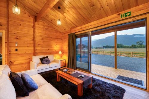 Deerbrooke Kaik?ura Chalets - Unit 1