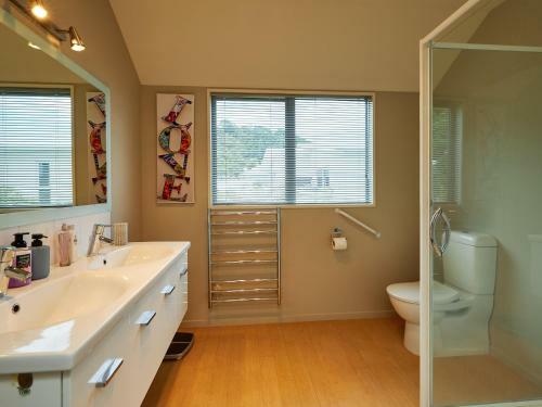 Seaside Serenity - Kaikoura Holiday Home