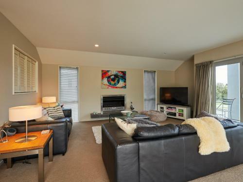 Seaside Serenity - Kaikoura Holiday Home
