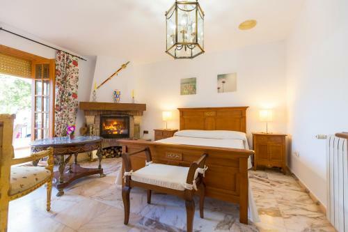Villa Con Piscina En N�jar