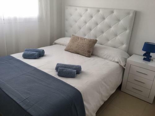 Apartamento Sunny Villa With Garden And Salt Water Pool