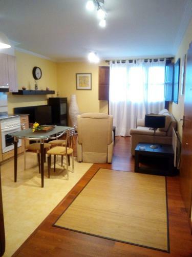 Apartamentos La Blanca