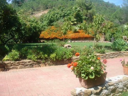 El Capricho De Almadan