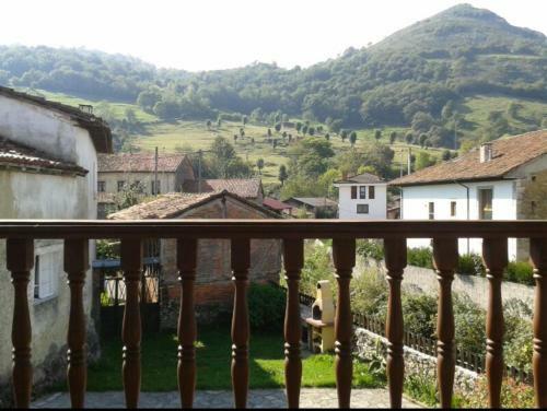 Agroturismo El Cotorollu