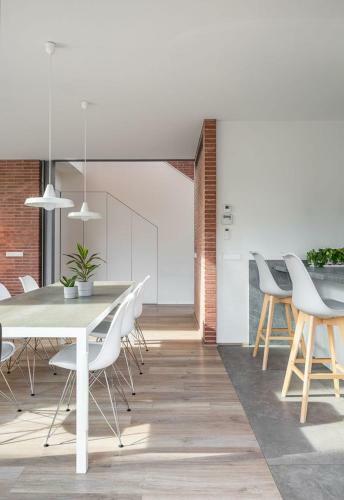 Extraordin�ria Villa de Disseny de Nova Construcci� Amb Piscina