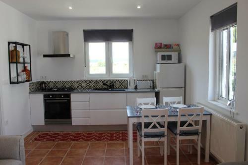 Immaculate 2-bed 2-bathroom Casa In Oria Almeria