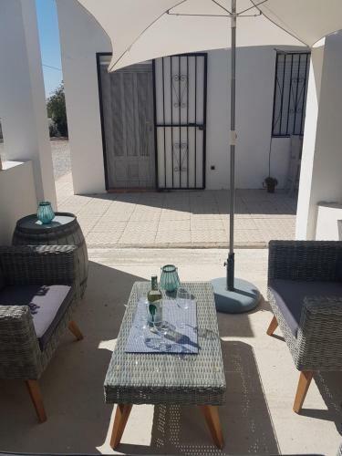 Immaculate 2-bed 2-bathroom Casa In Oria Almeria