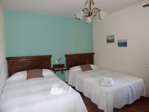Bed & Breakfast Casa Rural Etxaluze
