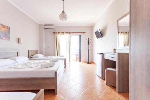 Hotel Toni Retzo Rooms