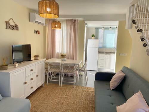 Chalet A Estrenar - Playa Oliva Nova. Piscina & Padel