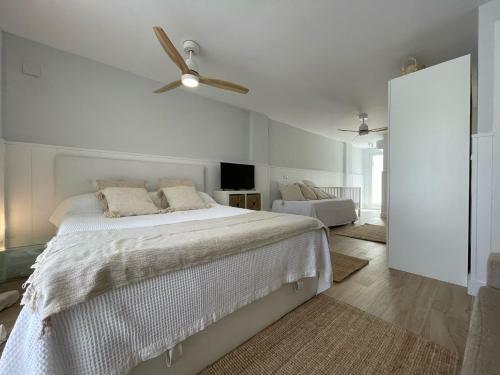 Chalet A Estrenar - Playa Oliva Nova. Piscina & Padel