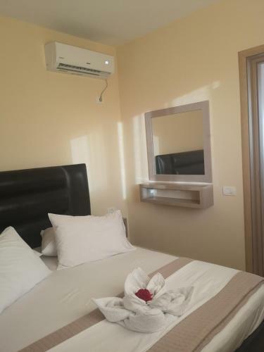 Milos Apartment
