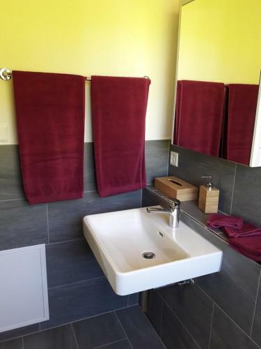 Bed & Breakfast Ferien In Der Bergwelt Von Adelboden