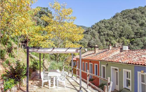 Two-bedroom Apartment In Osor