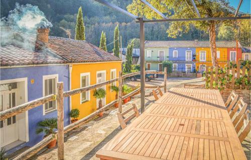 Two-bedroom Apartment In Osor