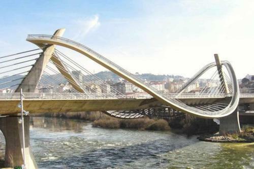 Apartamento Rys Ourense Centro Amplia Vivienda Con Parking