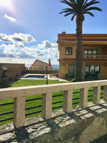Casa Con Piscina Junto Al Mar