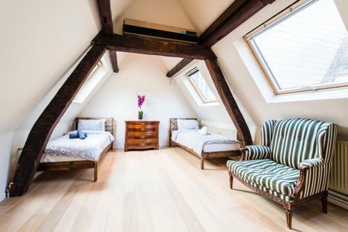 Hofmarkgraaf - Unique Apartment In Historic Antwerp Mansion