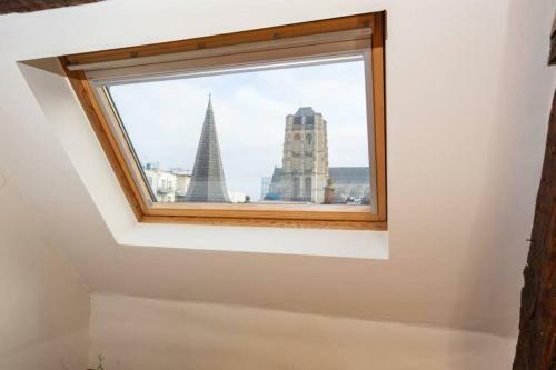 Hofmarkgraaf - Unique Apartment In Historic Antwerp Mansion