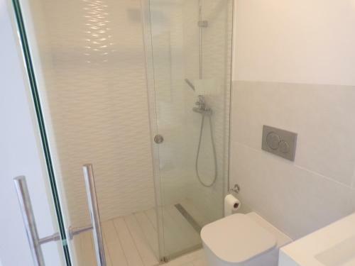 3 Bedroom Luxury Apartment Villamartin