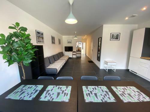 Isabel Apartments