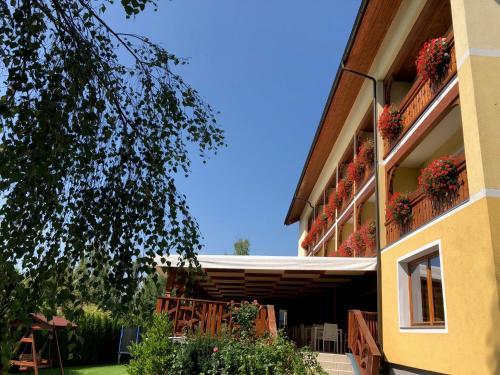 Hotel Alex