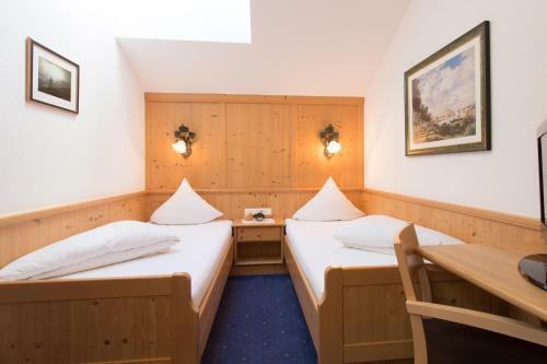 Hostal Landhaus Zauser