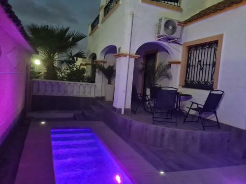 Villa With Private Pool And Rooftop Bar With Bbq