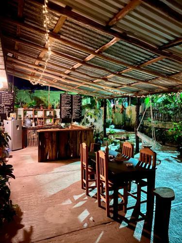 Apartamento Junglabacalar/ Casa Colibr�