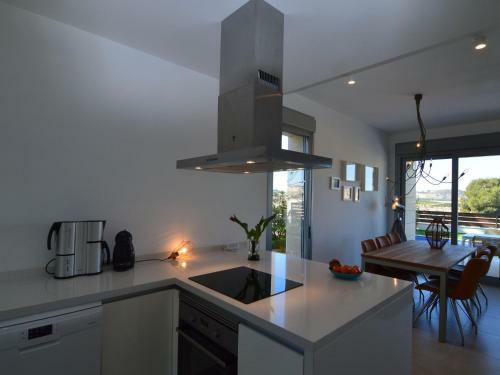 Luxurious Villa With Private Swimming Pool In Orihuela