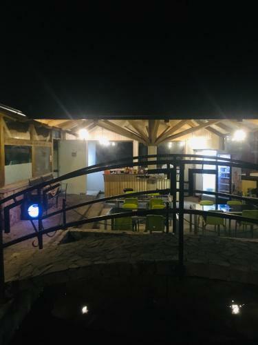Omladinski Hotel Rostovo