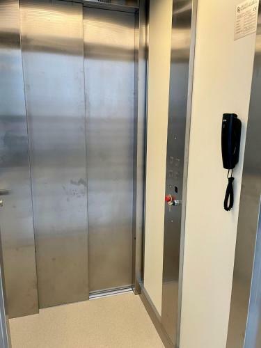 Luxury Seaside Villa With Private Pool In Cabo Roig