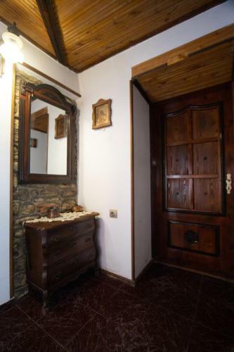 Hostal ??????? ??k???? The Old Grocery, Guest Rooms