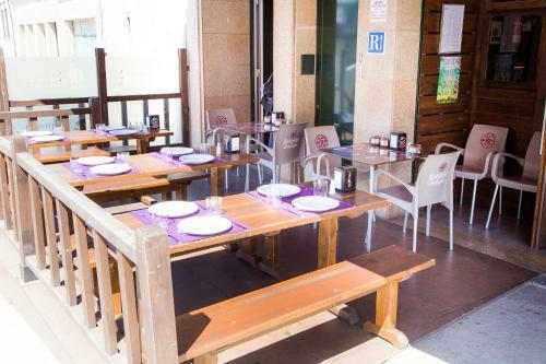Hostal Pension Restaurante Casa Cami�o