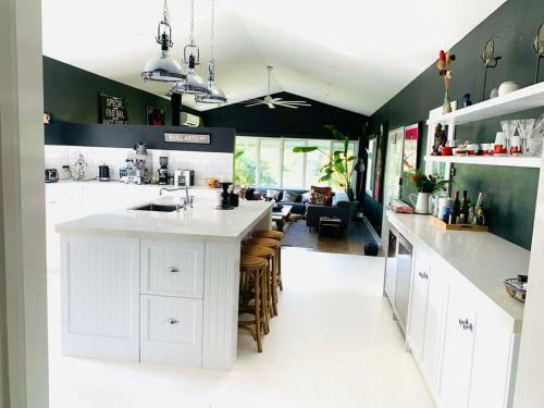 Greywoods: The Hamptons Of Daylesford