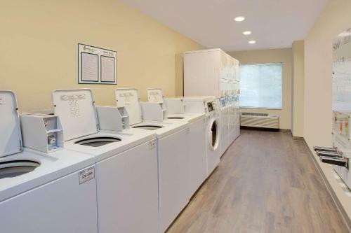 Hotel Woodspring Suites Montgomery