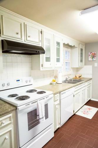 The Regal Courtyard Retreat 5 Min To Asu