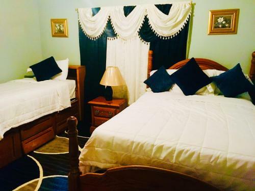 3 Bedroom Sleeps 8 Nice Spacious Apartment B 89