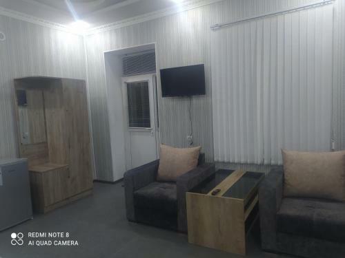 Hostal Baloyan Guesthouse