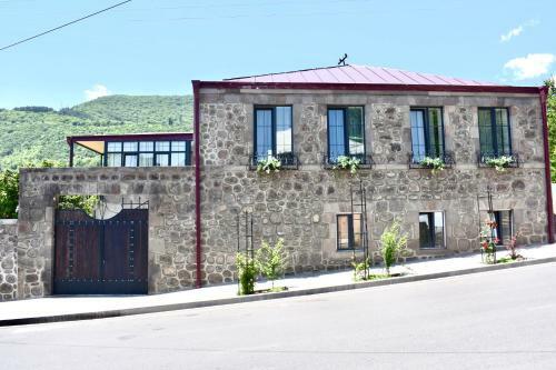 Hostal Redroof Country House Hotel