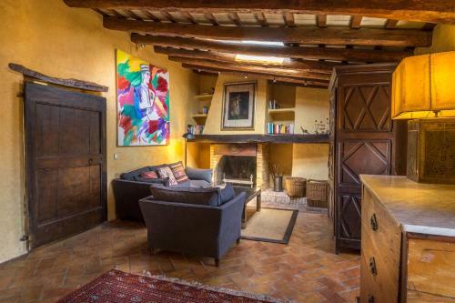 Can Felip Apartments