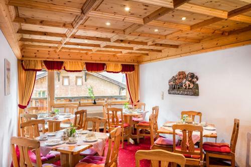 Bed & Breakfast Hotel Garni Ernst Falch
