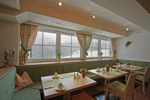 Hotel Garni - Restaurant Kaminstube