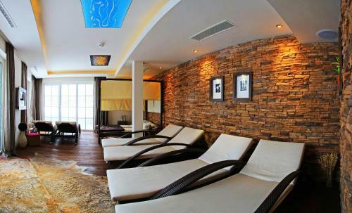 Hotel Garni - Restaurant Kaminstube