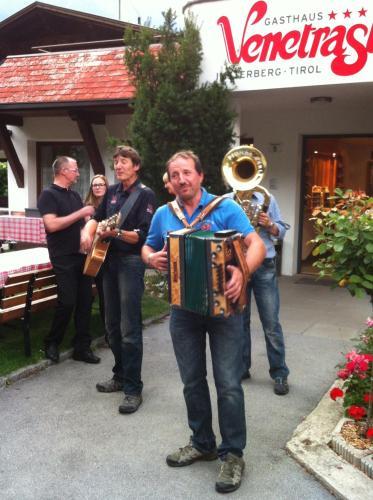 Hostal Gasthof Venetrast