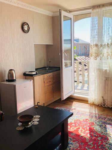 Madoyan Guest House