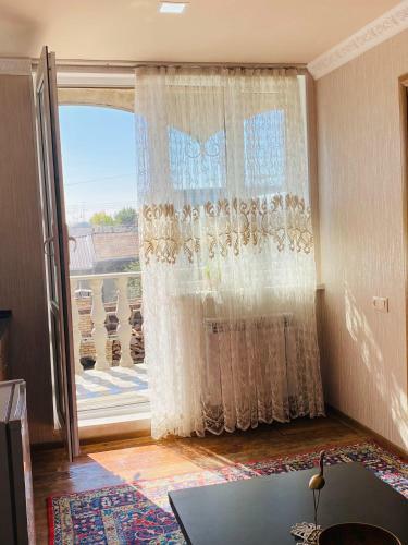 Madoyan Guest House