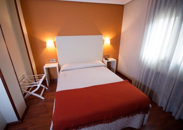 Hotel Ovetense